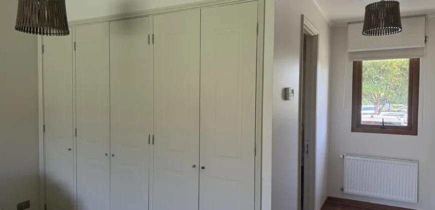 Casa Piedra Roja – Chicureo – 4 dormitorios